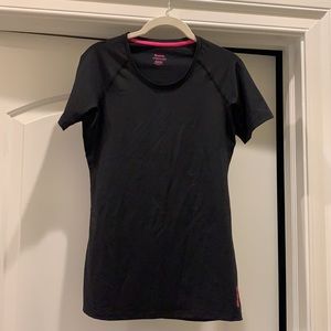 NWOT Reebok dry tech workout shirt, M, runs small